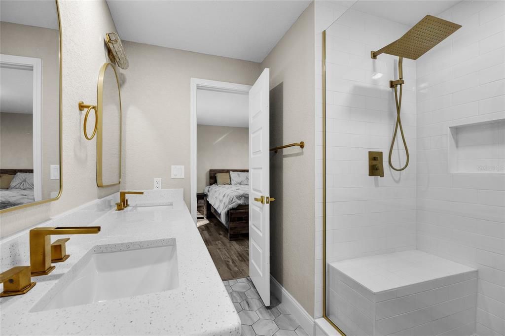 For Sale: $620,000 (4 beds, 2 baths, 2840 Square Feet)