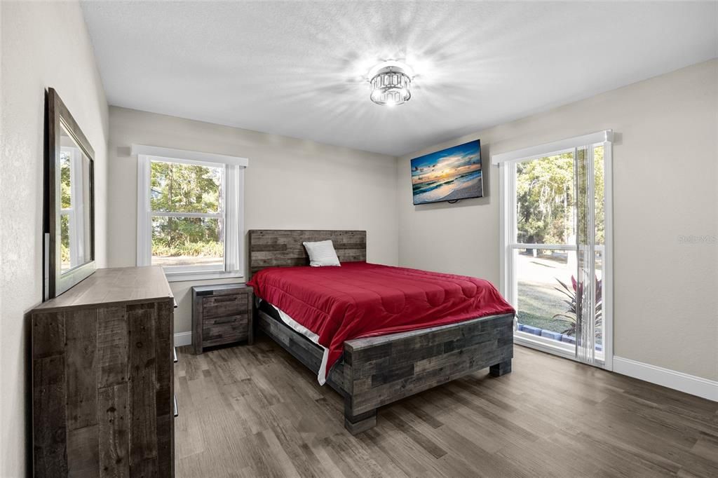 For Sale: $620,000 (4 beds, 2 baths, 2840 Square Feet)