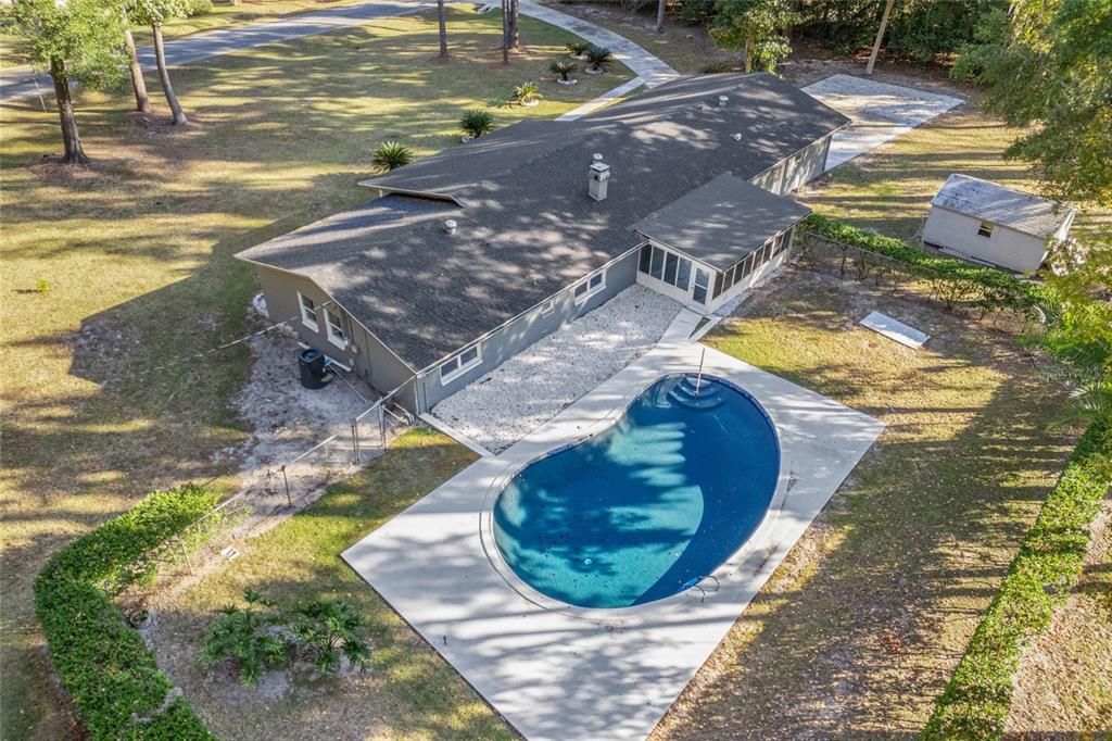 For Sale: $620,000 (4 beds, 2 baths, 2840 Square Feet)