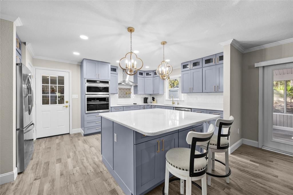 For Sale: $620,000 (4 beds, 2 baths, 2840 Square Feet)