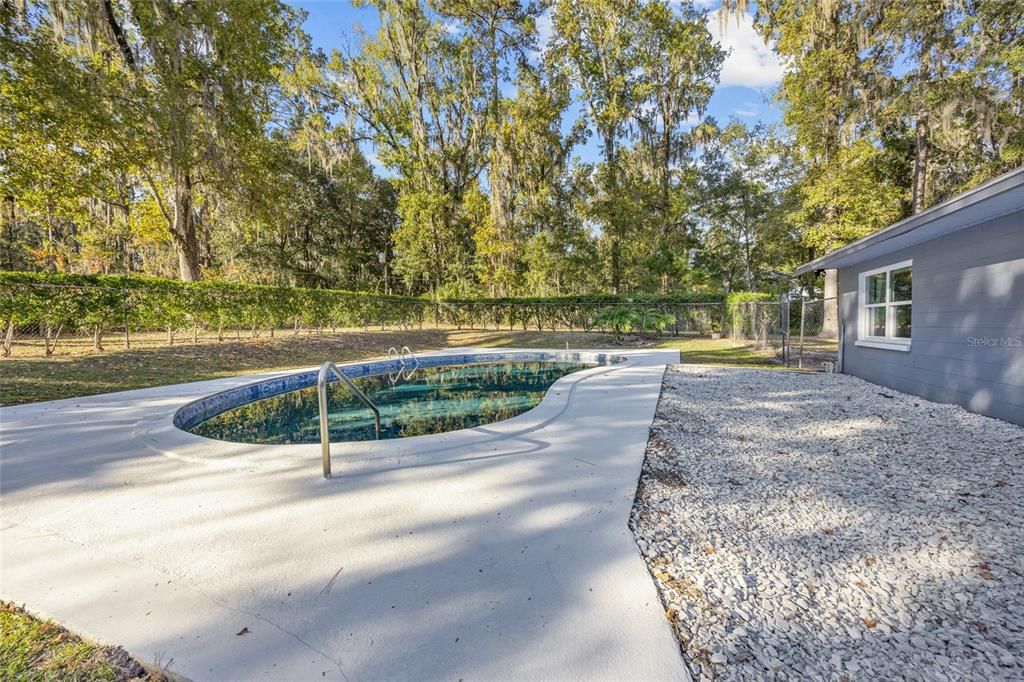 For Sale: $620,000 (4 beds, 2 baths, 2840 Square Feet)