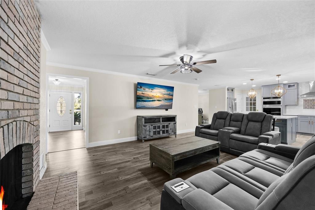 For Sale: $620,000 (4 beds, 2 baths, 2840 Square Feet)