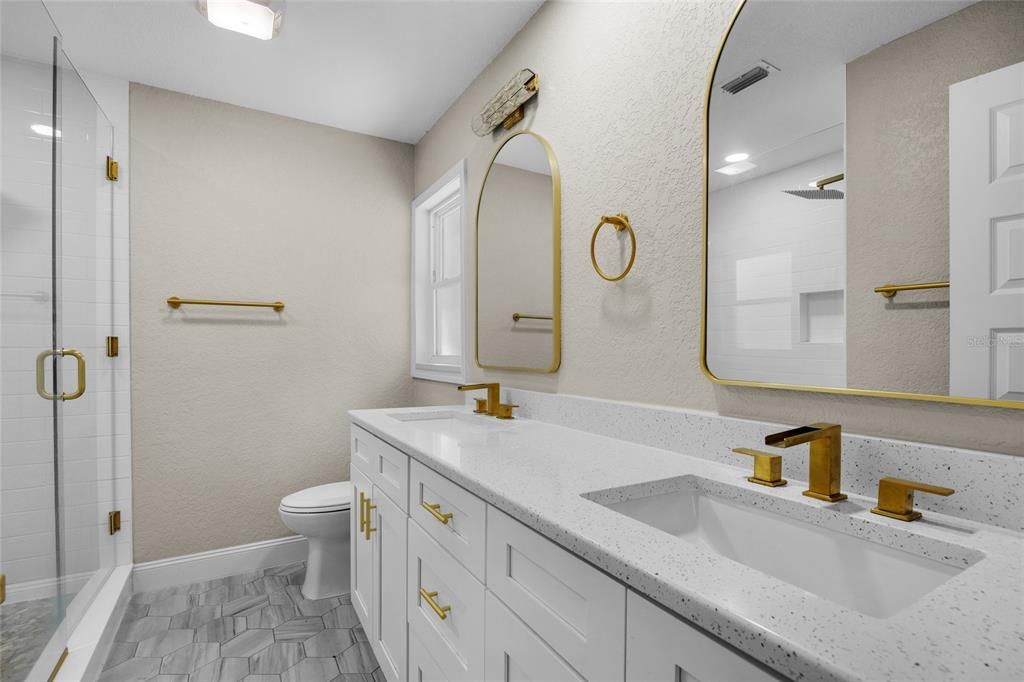 For Sale: $620,000 (4 beds, 2 baths, 2840 Square Feet)