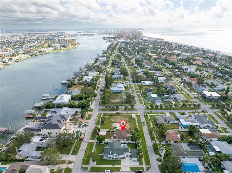 Activo con contrato: $3,200 (3 camas, 2 baños, 1479 Pies cuadrados)