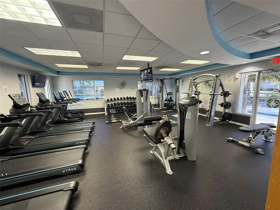 For Sale: $222,000 (2 beds, 2 baths, 1191 Square Feet)