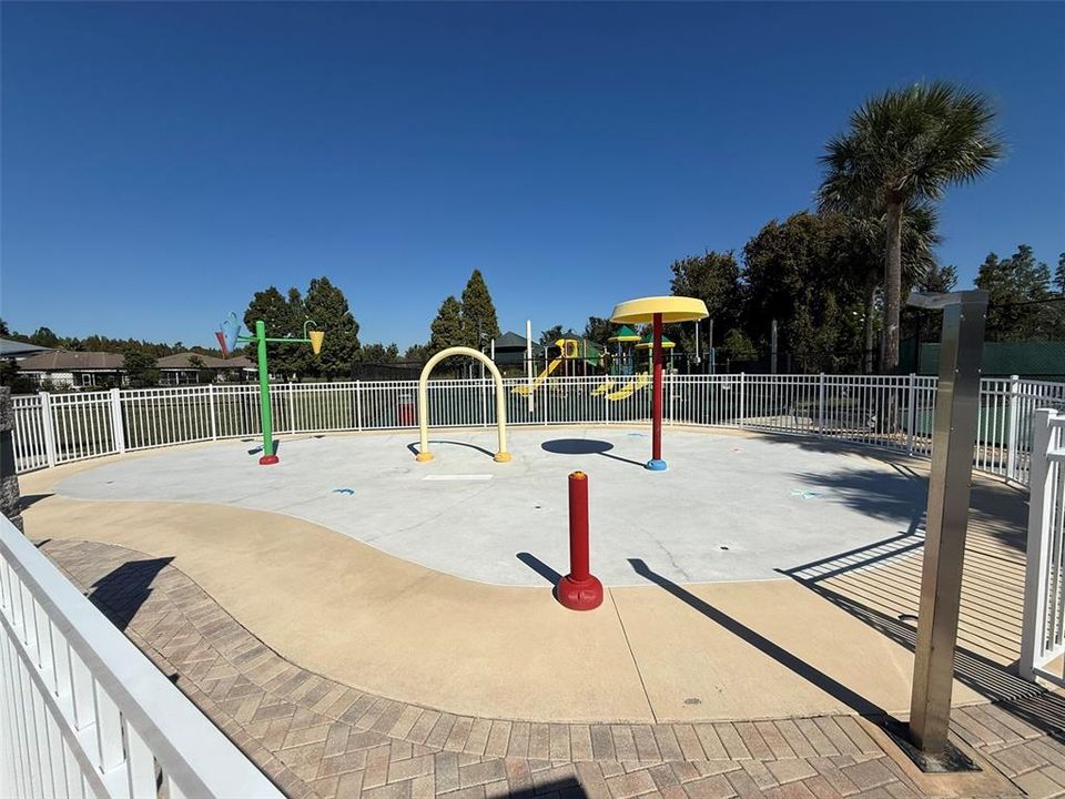 For Sale: $222,000 (2 beds, 2 baths, 1191 Square Feet)