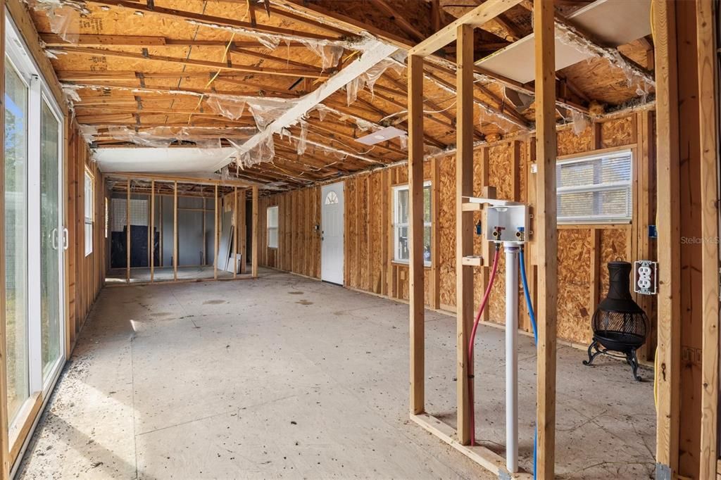 En Venta: $195,000 (3 camas, 2 baños, 1064 Pies cuadrados)