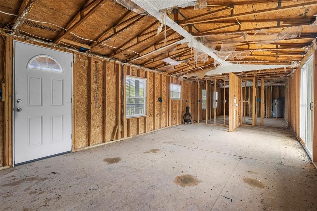 En Venta: $195,000 (3 camas, 2 baños, 1064 Pies cuadrados)