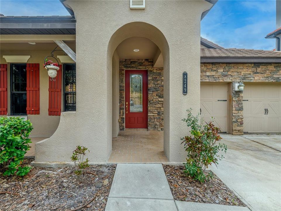 For Sale: $450,000 (3 beds, 2 baths, 2142 Square Feet)