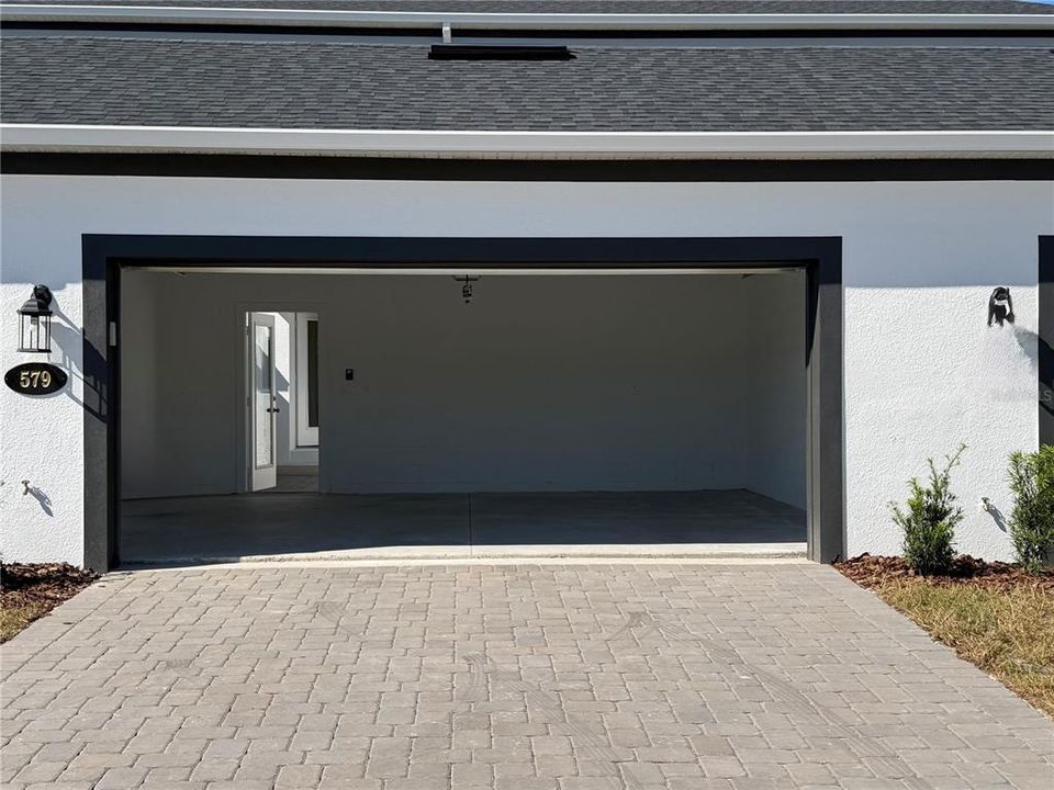 For Rent: $2,600 (3 beds, 2 baths, 1691 Square Feet)