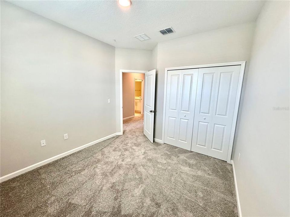 For Rent: $2,600 (3 beds, 2 baths, 1691 Square Feet)