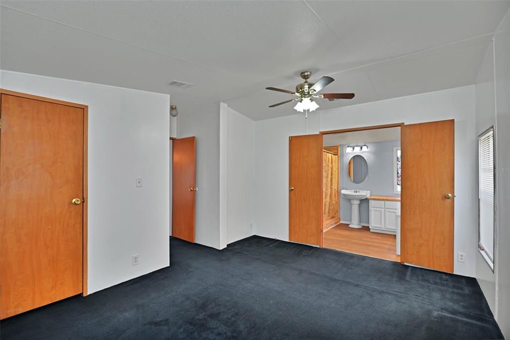 На продажу: $199,000 (3 спален, 2 ванн, 1344 Квадратных фут)