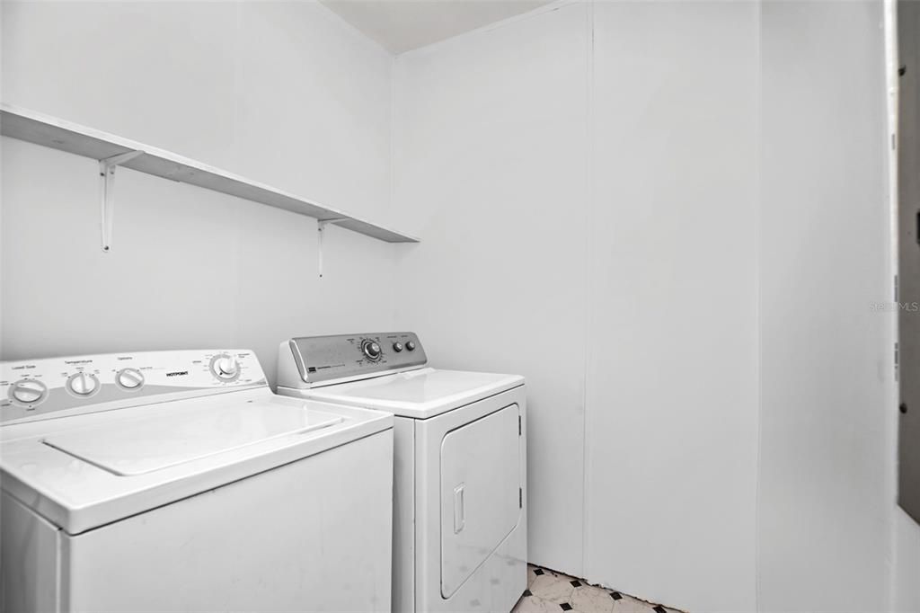 На продажу: $199,000 (3 спален, 2 ванн, 1344 Квадратных фут)