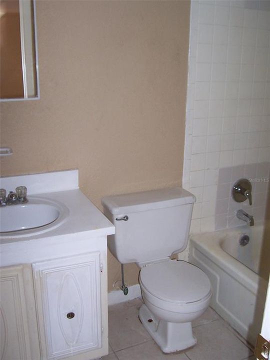 В аренду: $1,600 (3 спален, 2 ванн, 1338 Квадратных фут)