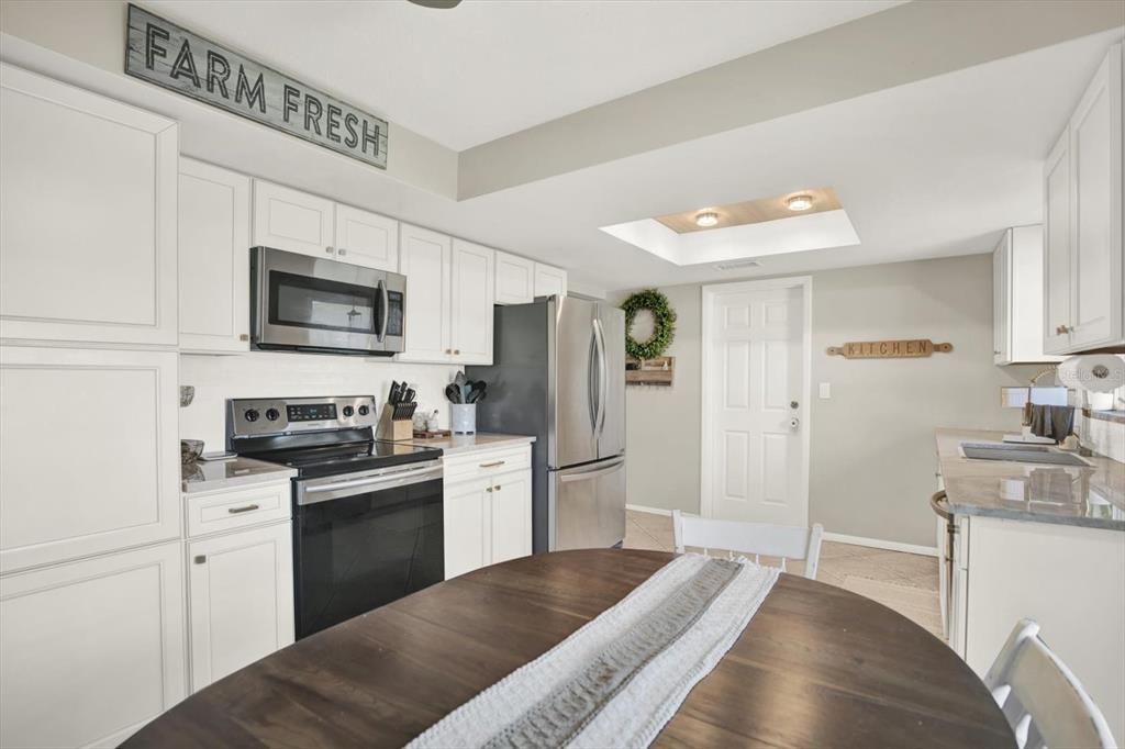 Active With Contract: $420,000 (3 beds, 2 baths, 1538 Square Feet)