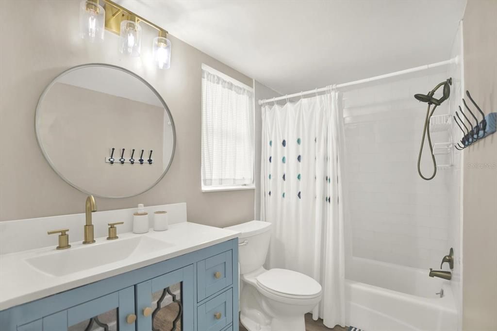 Active With Contract: $420,000 (3 beds, 2 baths, 1538 Square Feet)