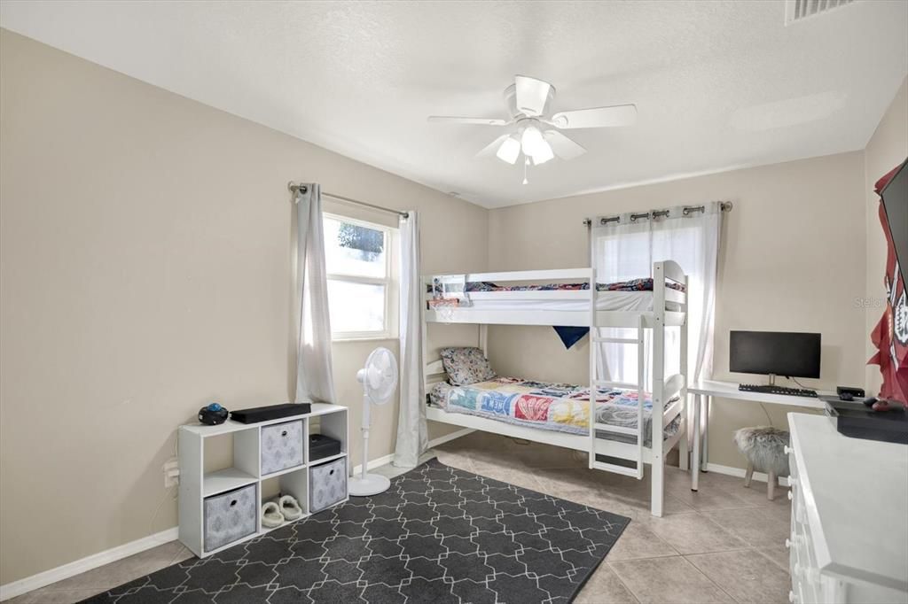 Active With Contract: $420,000 (3 beds, 2 baths, 1538 Square Feet)