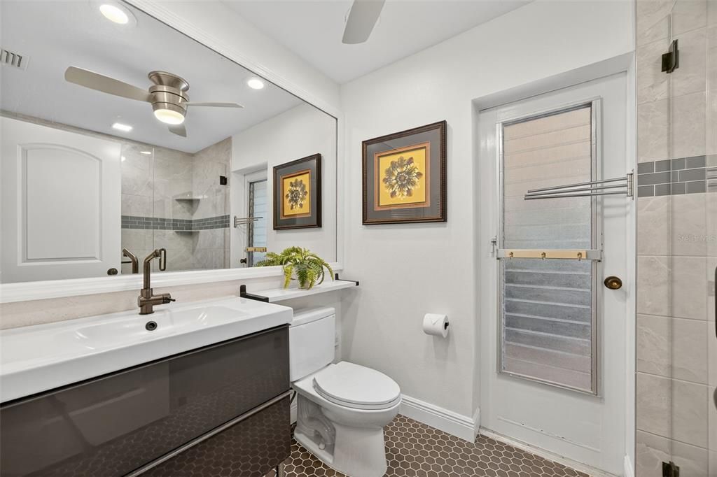 На продажу: $1,195,000 (4 спален, 2 ванн, 2583 Квадратных фут)