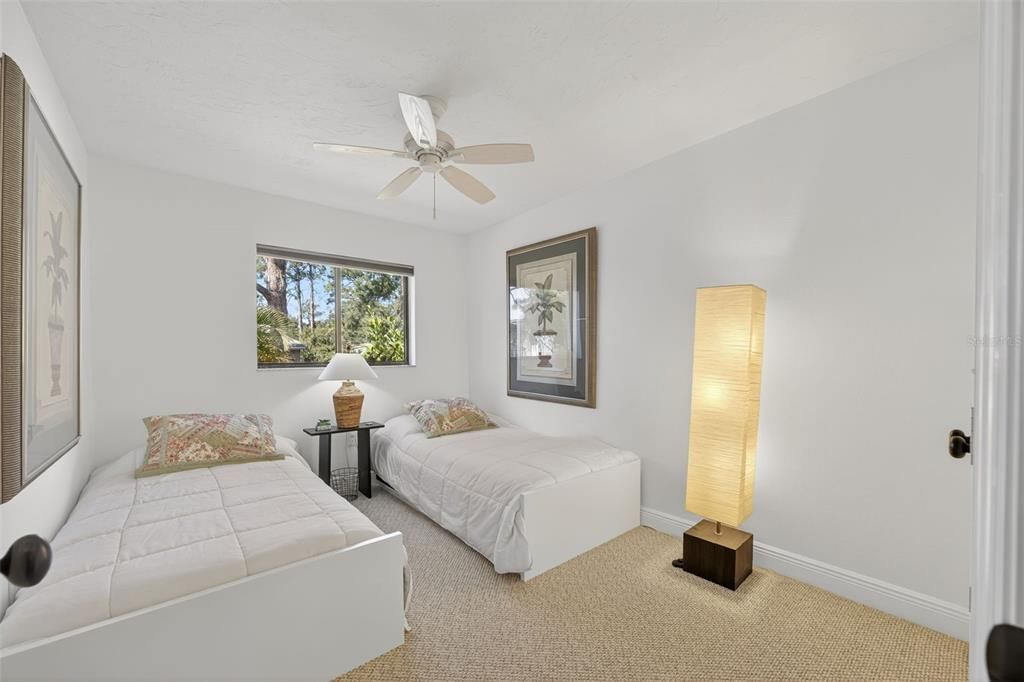 На продажу: $1,195,000 (4 спален, 2 ванн, 2583 Квадратных фут)