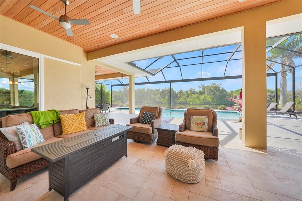 En Venta: $1,850,000 (4 camas, 4 baños, 3110 Pies cuadrados)