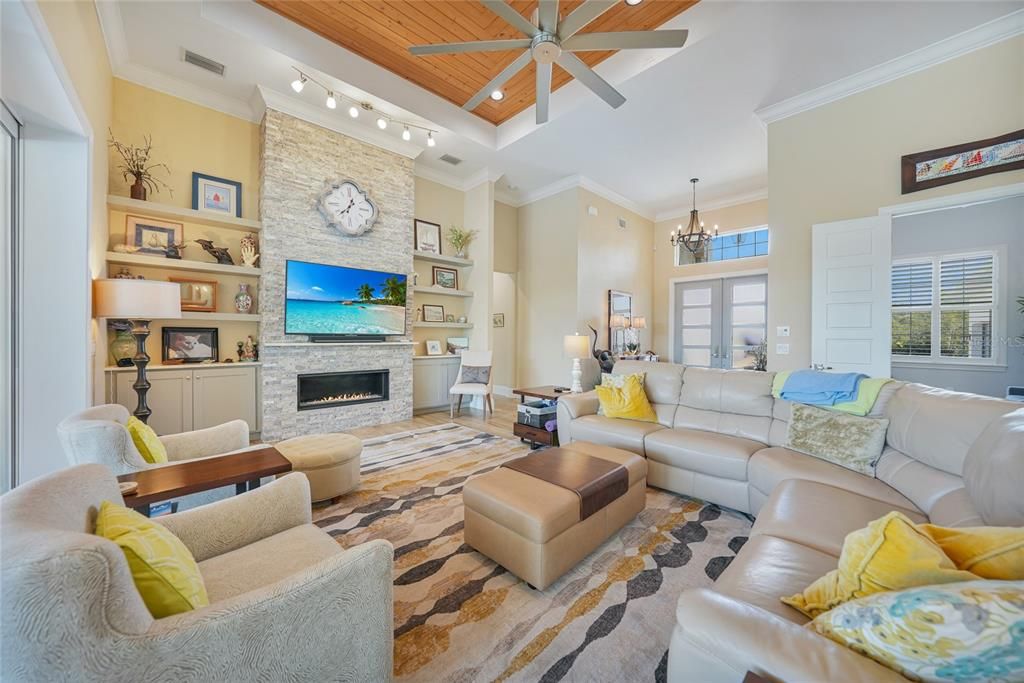 En Venta: $1,850,000 (4 camas, 4 baños, 3110 Pies cuadrados)