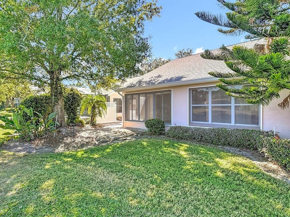 For Sale: $370,000 (2 beds, 2 baths, 1609 Square Feet)