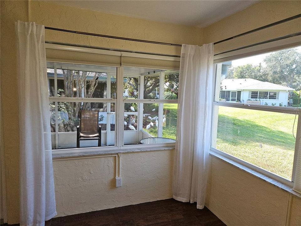 For Rent: $1,875 (2 beds, 2 baths, 1378 Square Feet)