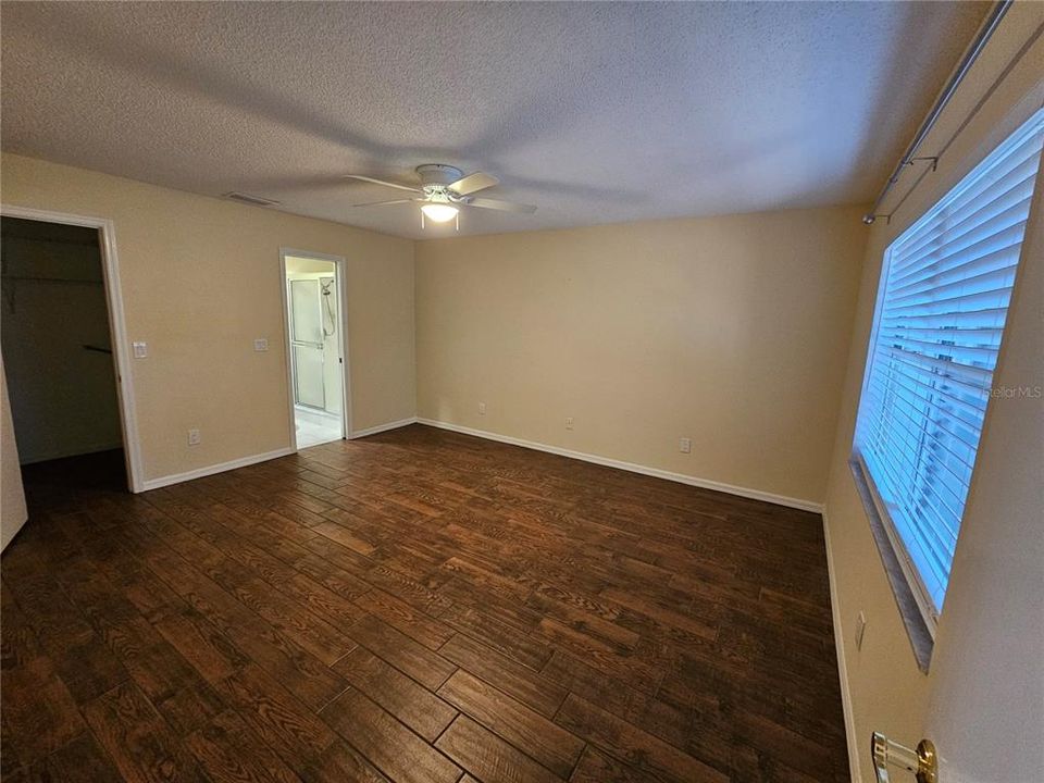 For Rent: $1,875 (2 beds, 2 baths, 1378 Square Feet)