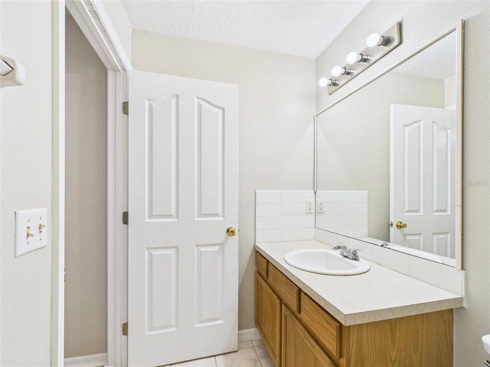 Под контрактом: $310,000 (3 спален, 2 ванн, 1257 Квадратных фут)