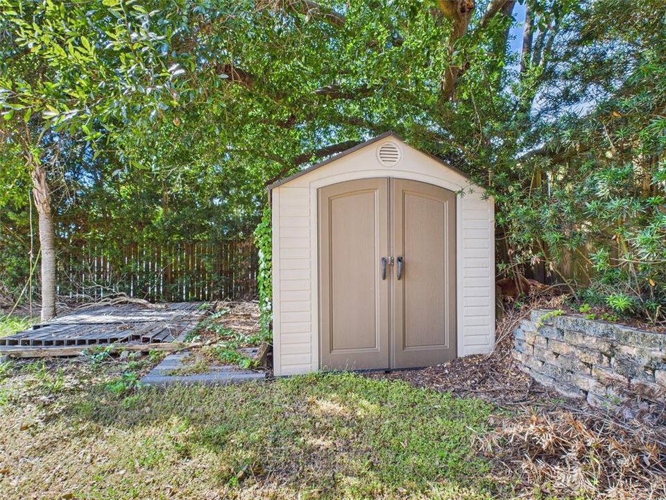 Под контрактом: $310,000 (3 спален, 2 ванн, 1257 Квадратных фут)