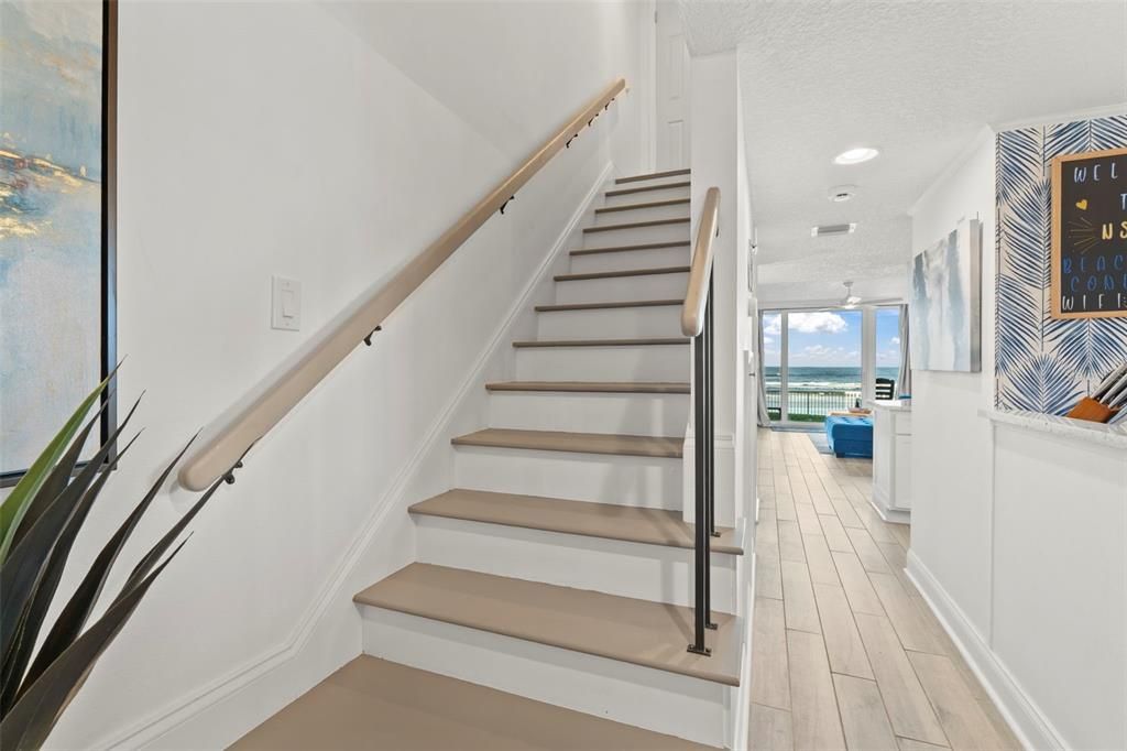 合同活跃: $759,000 (2 贝兹, 2 浴室, 1192 平方英尺)