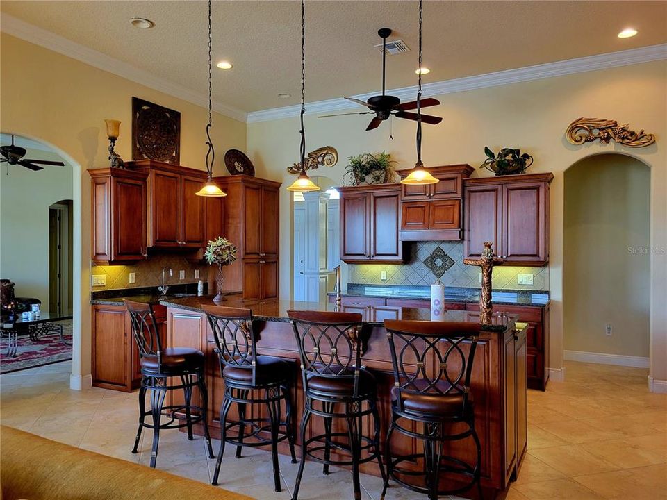 待售: $625,000 (3 贝兹, 3 浴室, 3054 平方英尺)