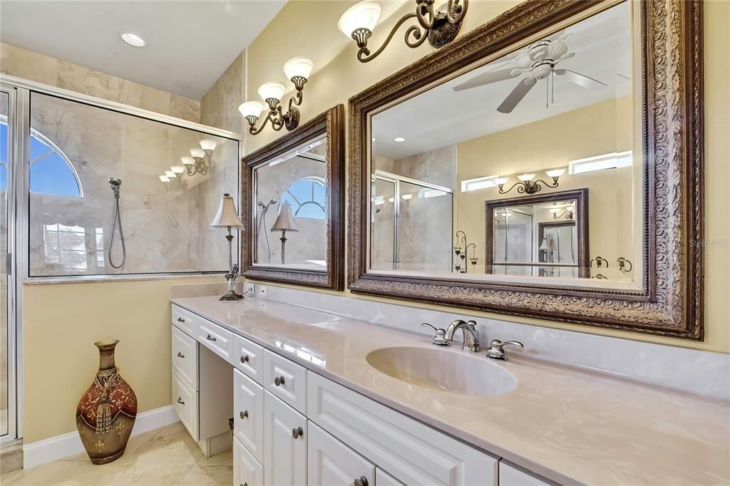 待售: $625,000 (3 贝兹, 3 浴室, 3054 平方英尺)