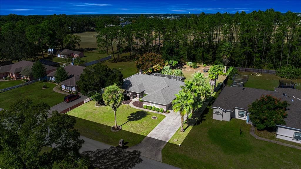 合同活跃: $479,000 (3 贝兹, 2 浴室, 2463 平方英尺)