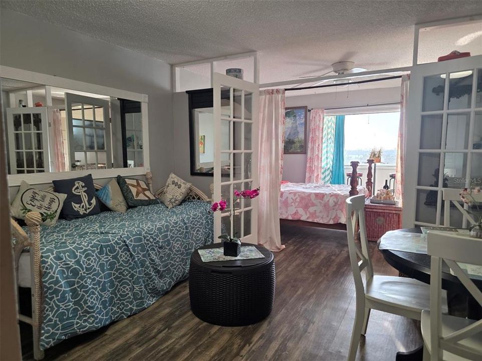 待售: $137,900 (1 贝兹, 1 浴室, 480 平方英尺)