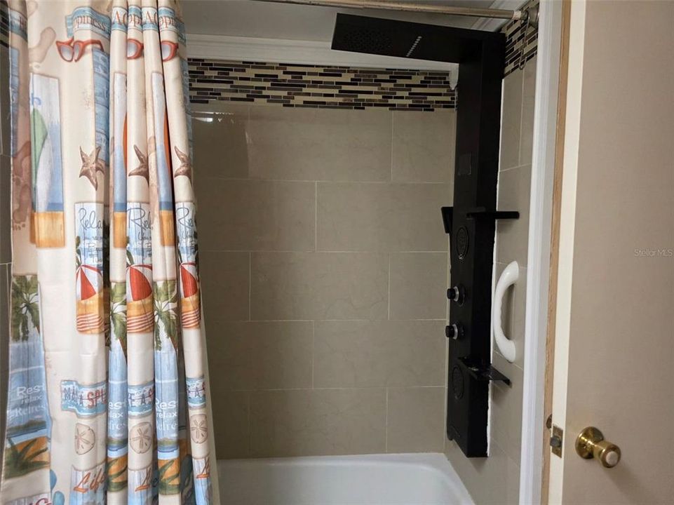 待售: $137,900 (1 贝兹, 1 浴室, 480 平方英尺)