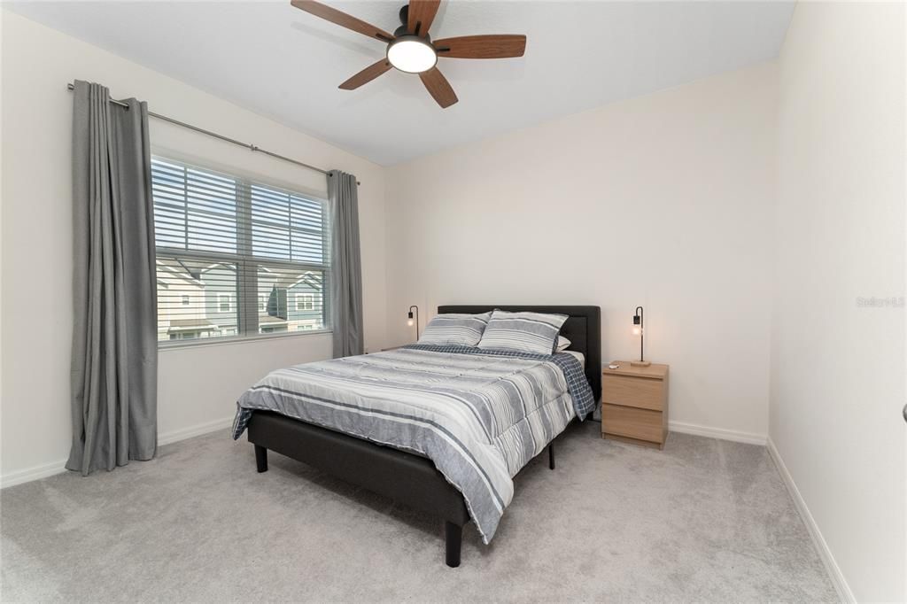 На продажу: $524,900 (4 спален, 3 ванн, 1914 Квадратных фут)