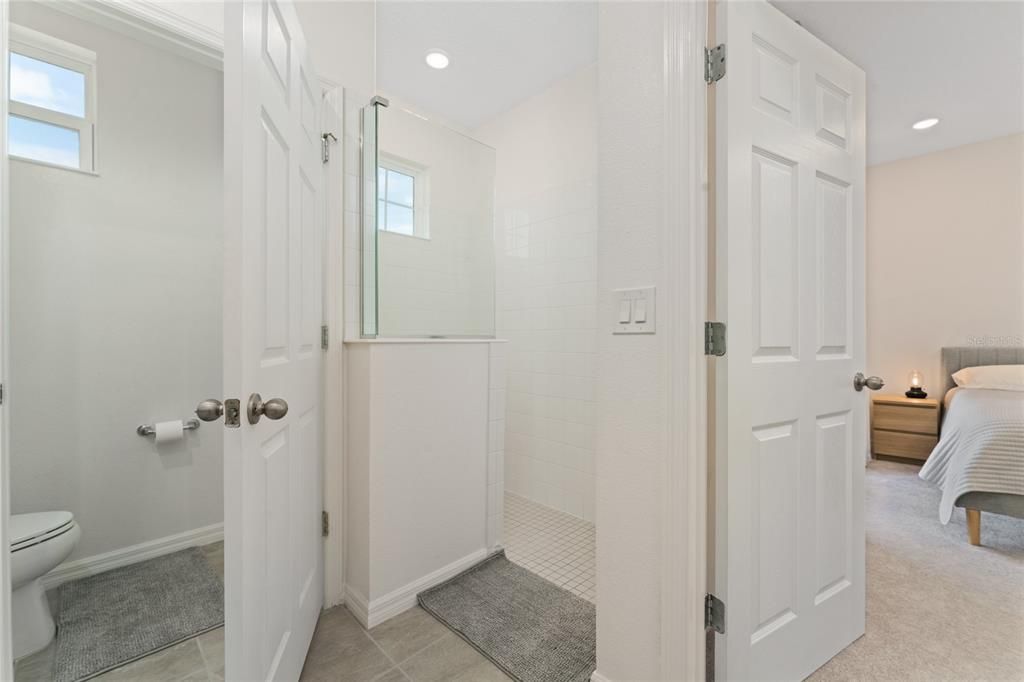 На продажу: $524,900 (4 спален, 3 ванн, 1914 Квадратных фут)