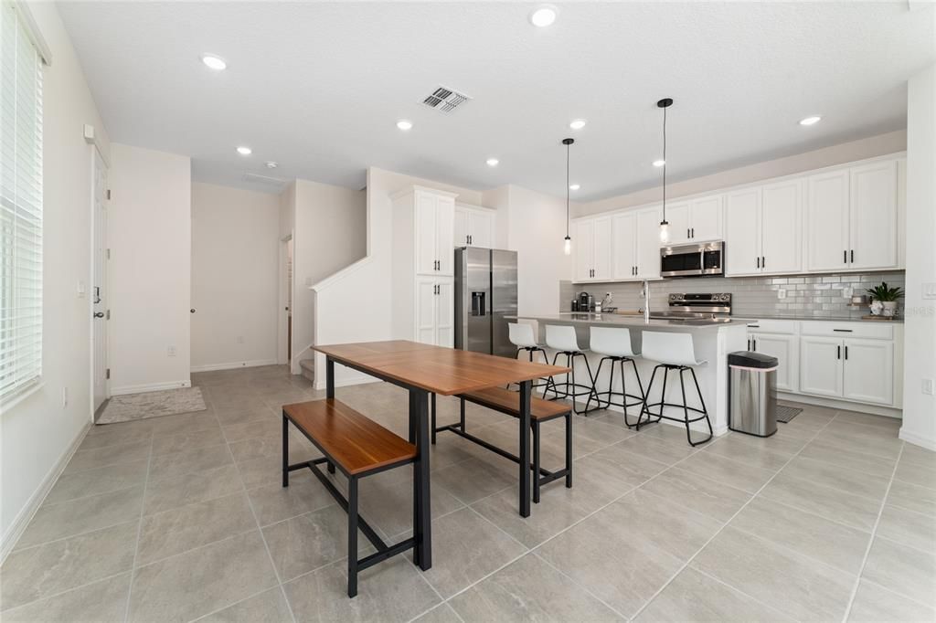 На продажу: $524,900 (4 спален, 3 ванн, 1914 Квадратных фут)