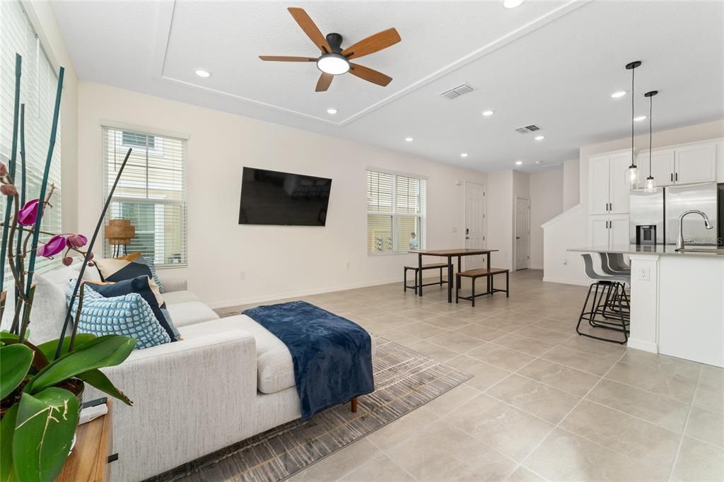 На продажу: $524,900 (4 спален, 3 ванн, 1914 Квадратных фут)