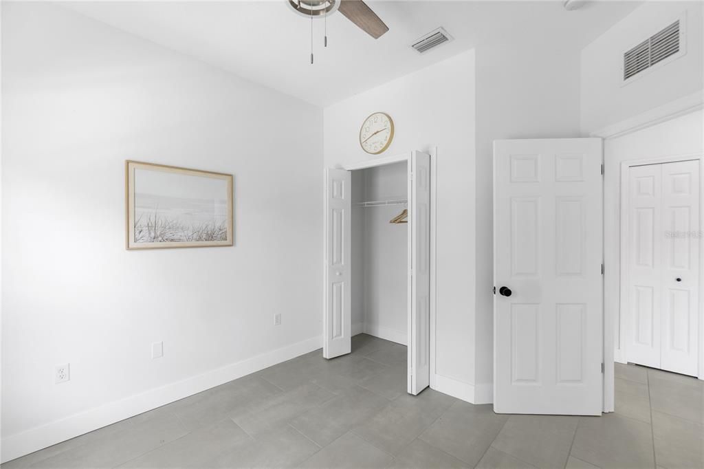 For Rent: $2,450 (3 beds, 2 baths, 1628 Square Feet)