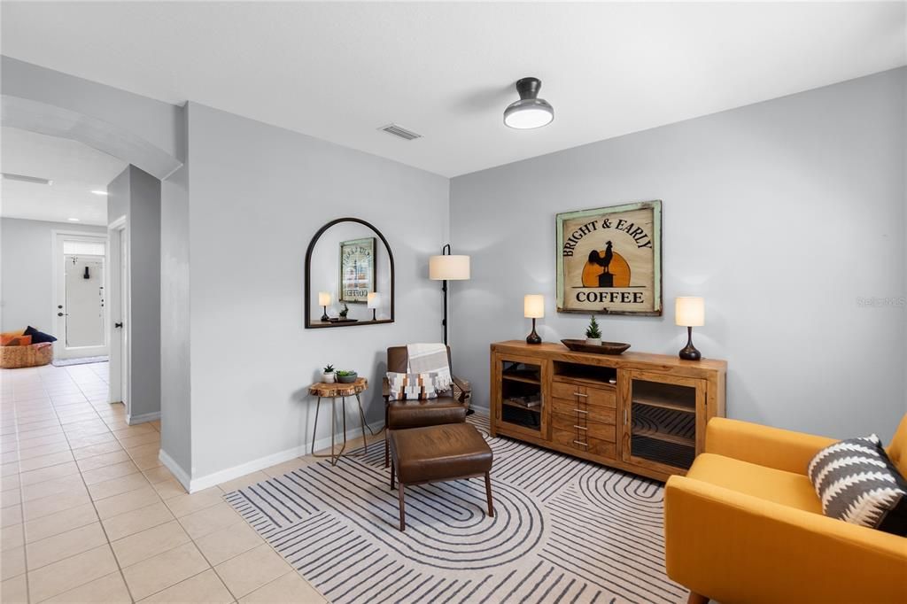 For Rent: $2,450 (3 beds, 2 baths, 1628 Square Feet)