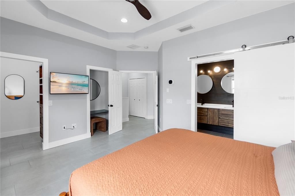 For Rent: $2,450 (3 beds, 2 baths, 1628 Square Feet)