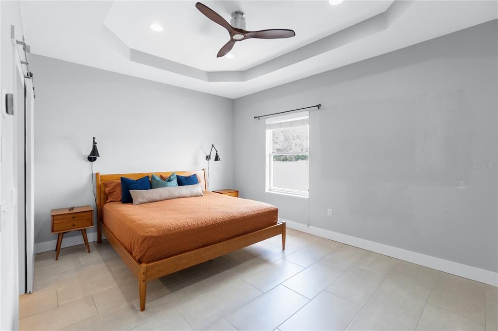 For Rent: $2,450 (3 beds, 2 baths, 1628 Square Feet)