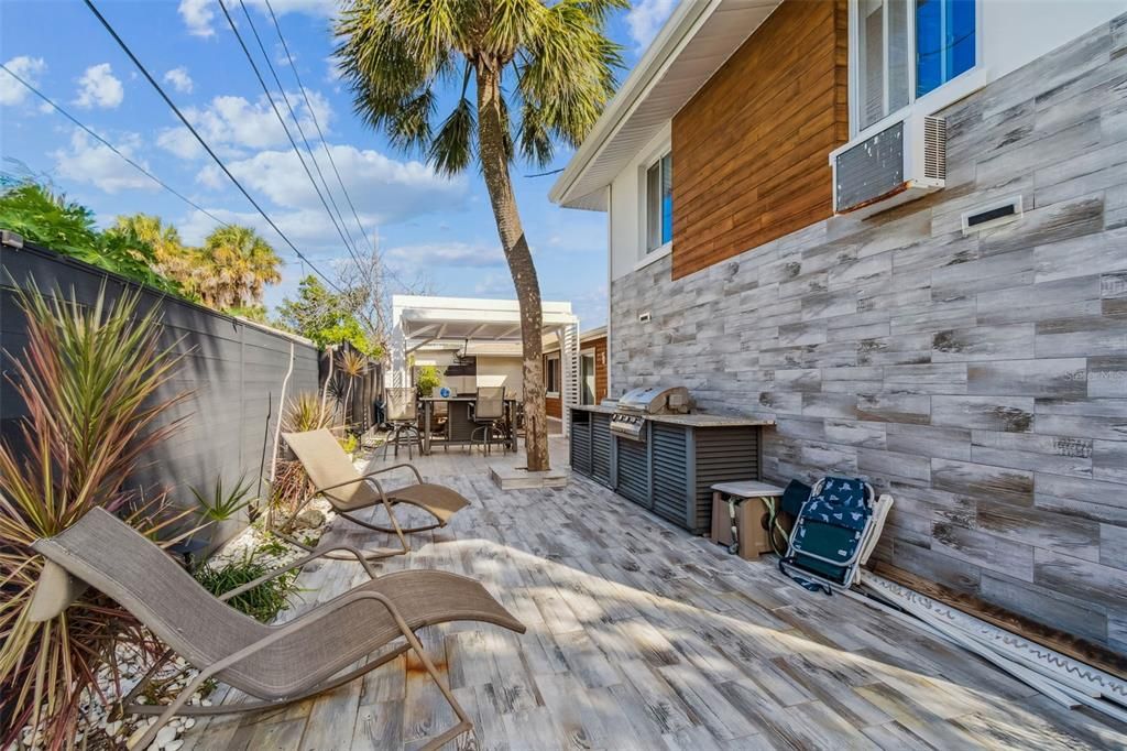 待售: $1,000,000 (4 贝兹, 3 浴室, 1723 平方英尺)