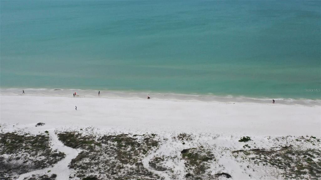 待售: $1,000,000 (4 贝兹, 3 浴室, 1723 平方英尺)