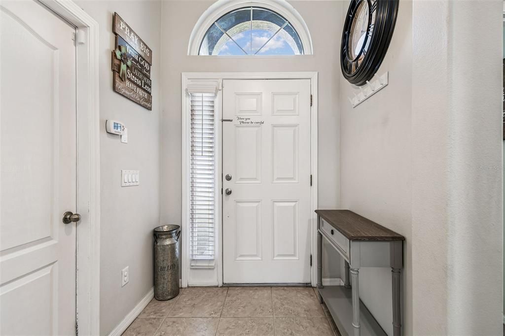 For Sale: $360,000 (3 beds, 2 baths, 1550 Square Feet)