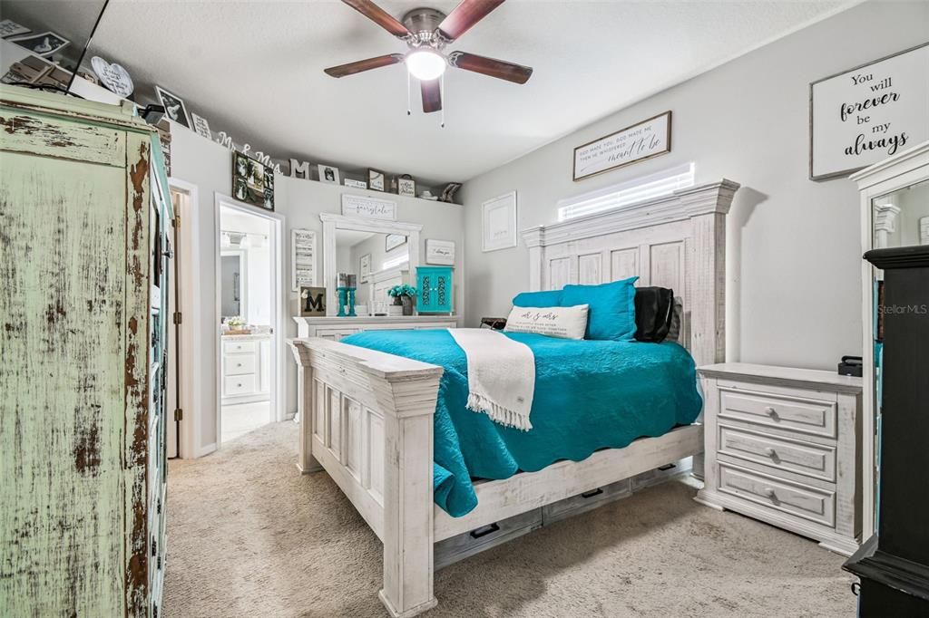 For Sale: $360,000 (3 beds, 2 baths, 1550 Square Feet)