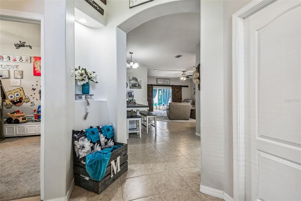 For Sale: $360,000 (3 beds, 2 baths, 1550 Square Feet)