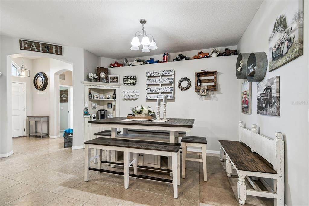 For Sale: $360,000 (3 beds, 2 baths, 1550 Square Feet)